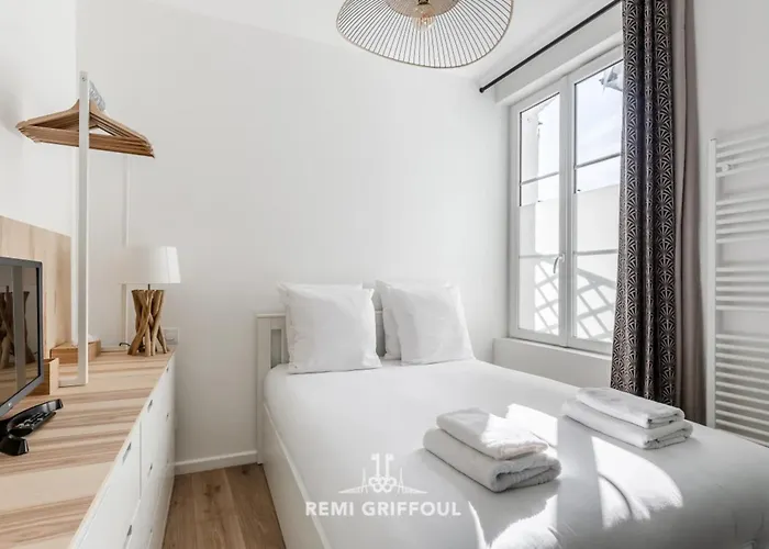 Le Vannier Private Garage Balcony 2 Guests Апартаменты Онфлёр